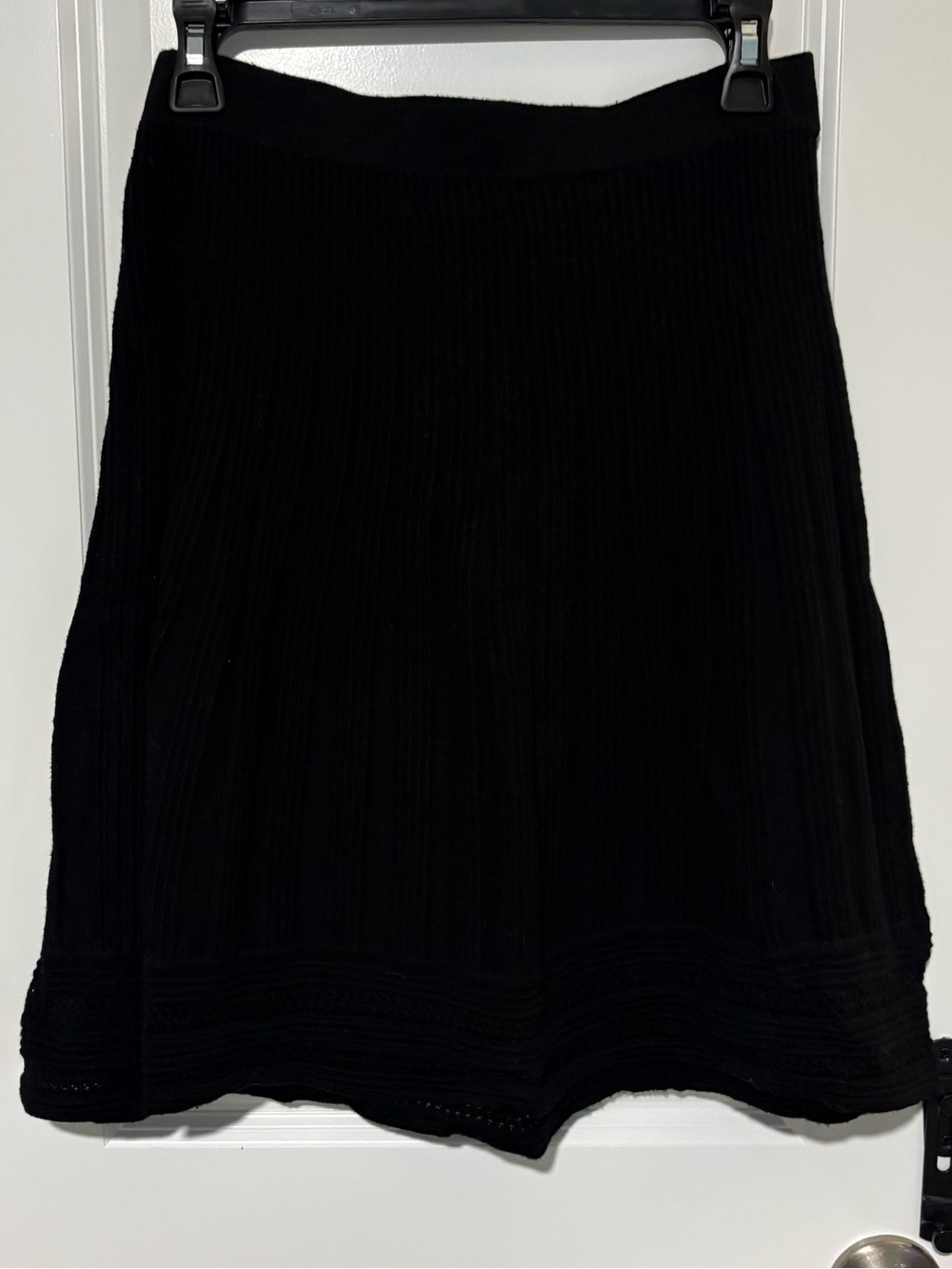 Sophie Max Black Ribbed Knit A-Line Skirt Size Medium - Picture 4 of 5